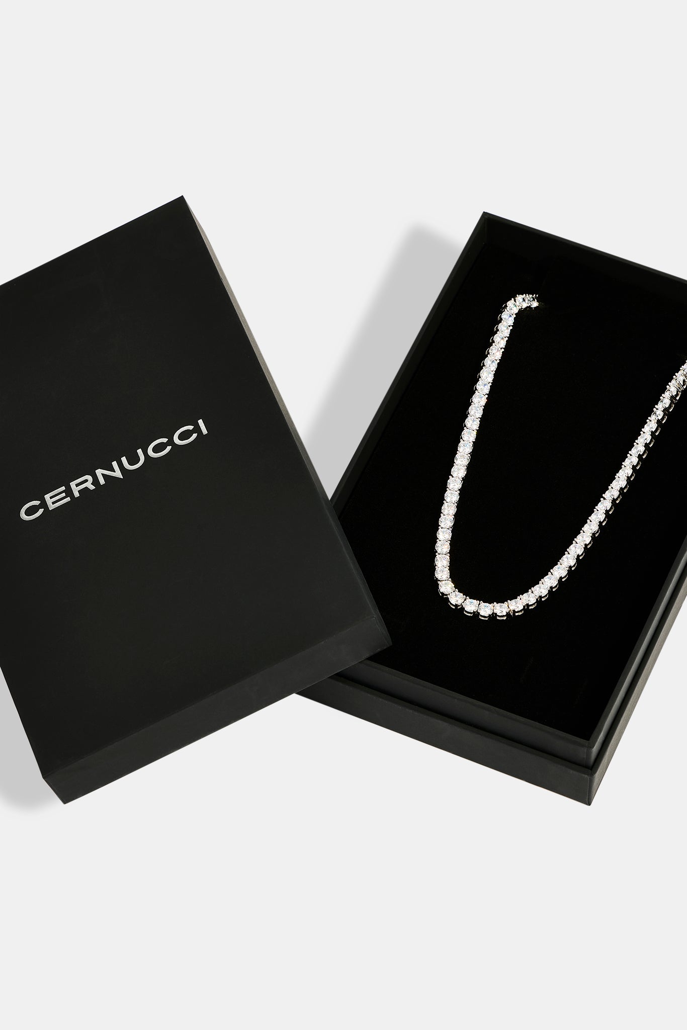 Tennis Chain - 5mm - White & Large Premium Gift Box
